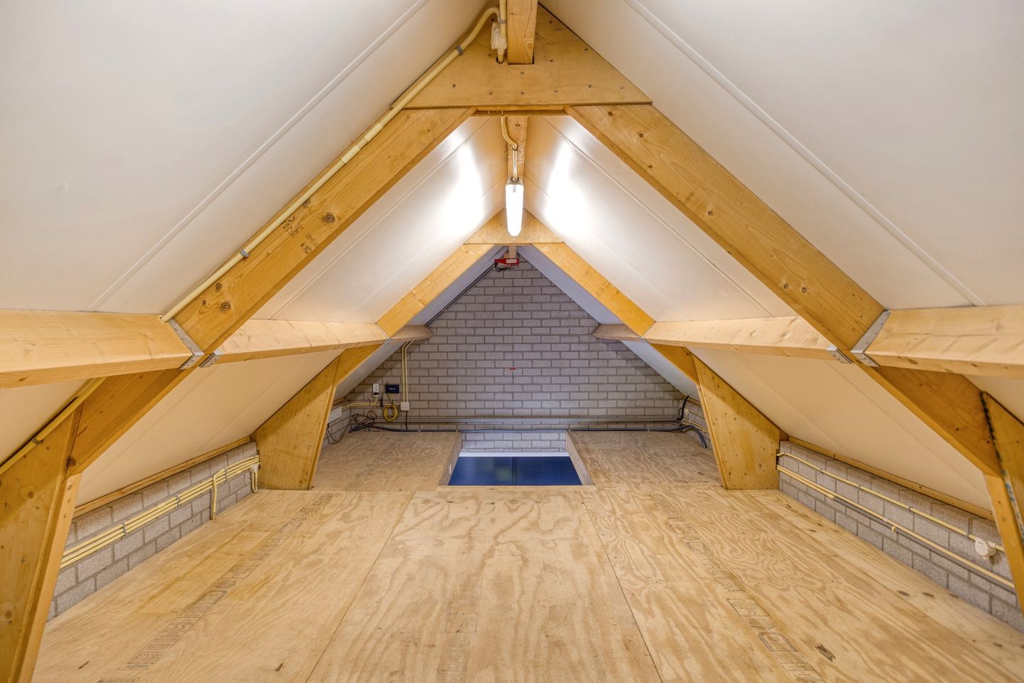 Photo 55 of Heiblok 23