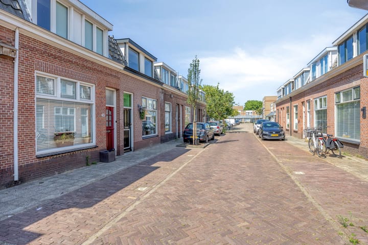 Photo 2 of Voorstraat 47