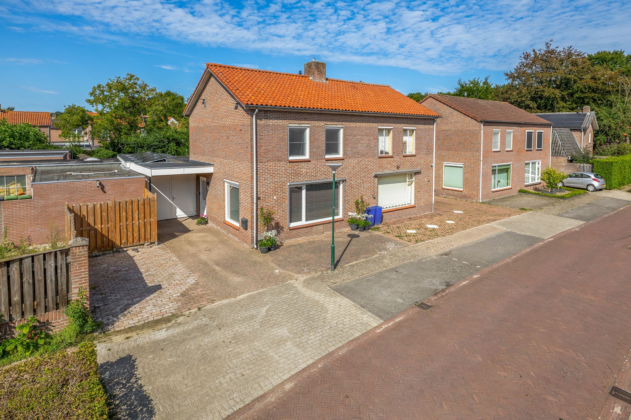 Foto 42 van Berkenstraat 1