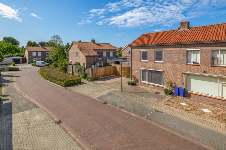 Photo 43 of Berkenstraat 1