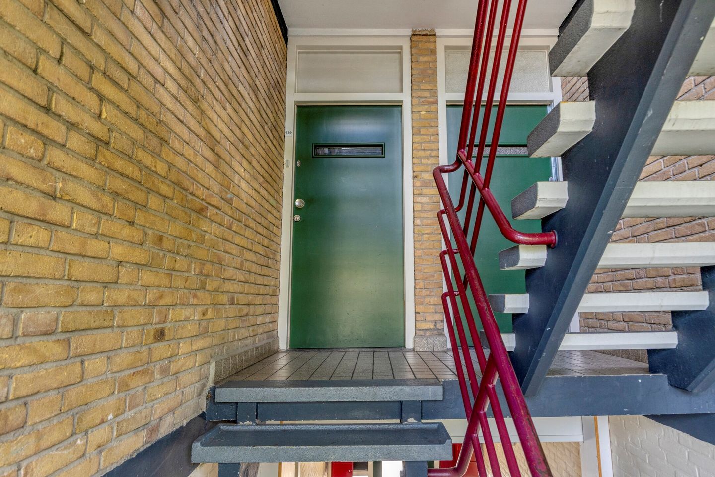 Photo 4 of Bachstraat 556