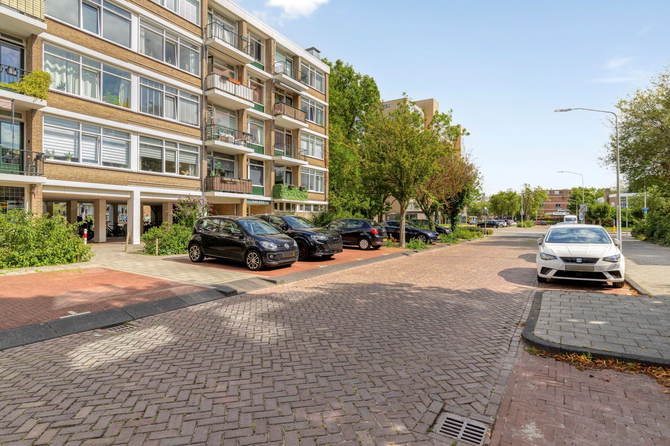 Photo 30 of Bachstraat 556