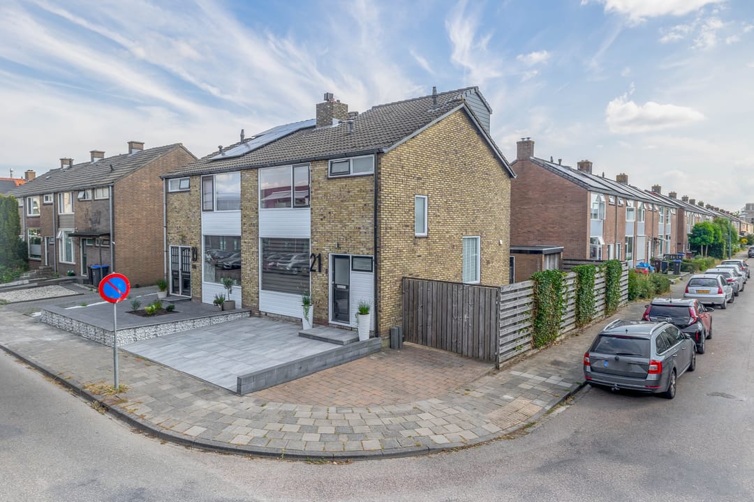 Foto 7 van Anna van Burenstraat 21