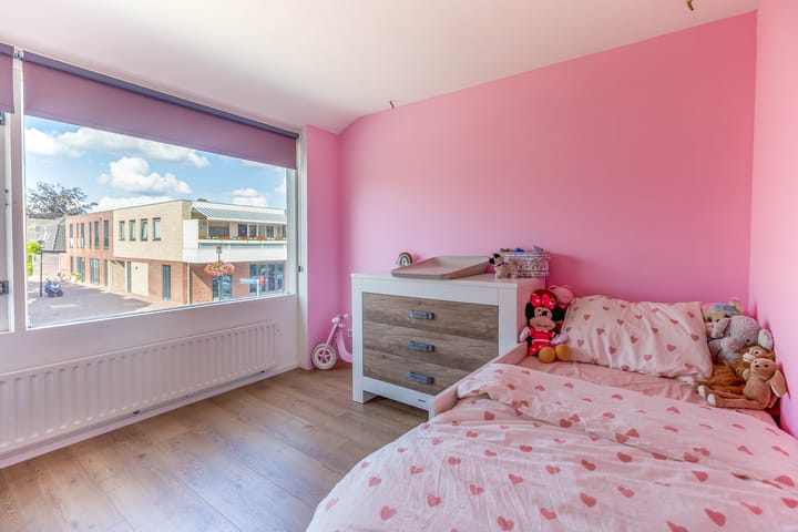 Foto 21 van Anna van Burenstraat 21