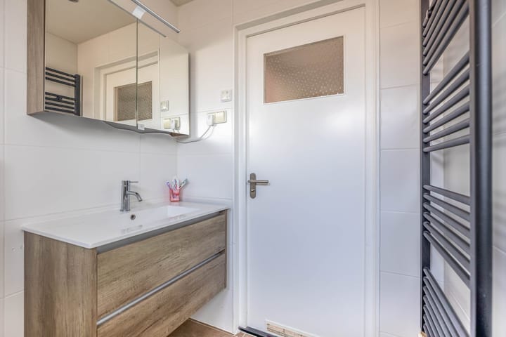 Foto 24 van Anna van Burenstraat 21