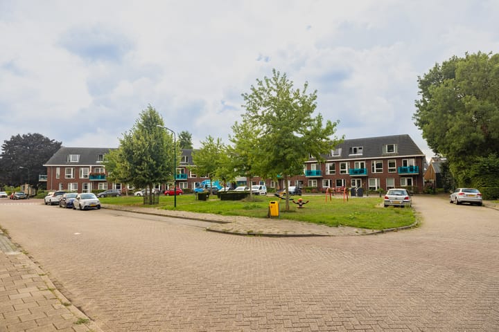 Photo 2 of Ds Herm Pollaan 9-C