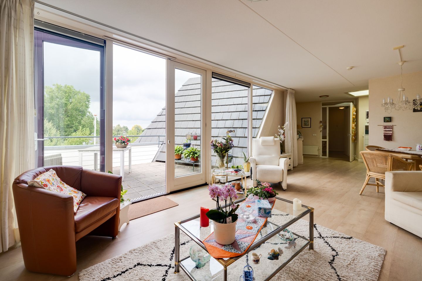 Foto 5 van Ds Herm Pollaan 9-C