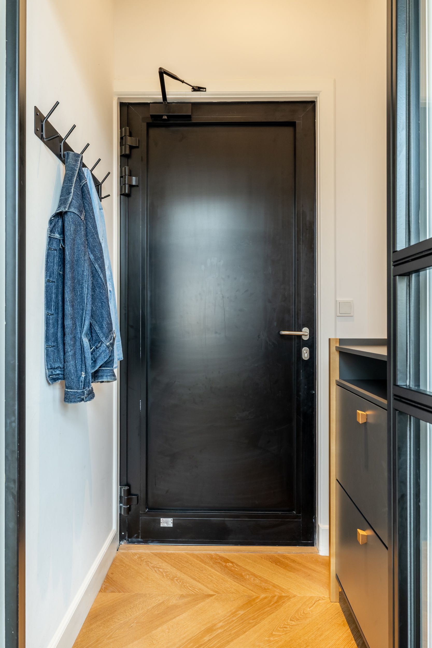 Foto 3 van Bezuidenhoutseweg 251-A