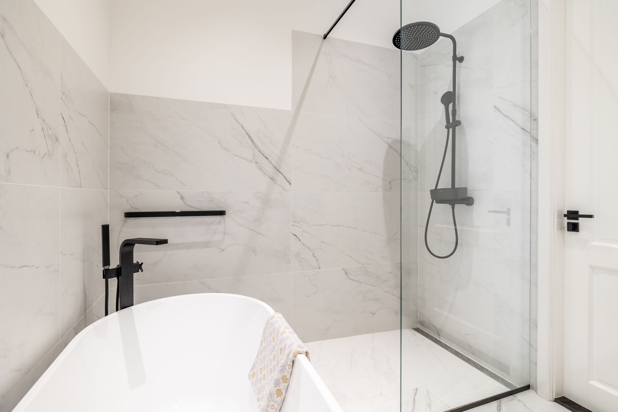 Foto 18 van Bezuidenhoutseweg 251-A