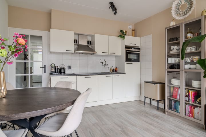 Foto 16 van Prins Bernhardstraat 38