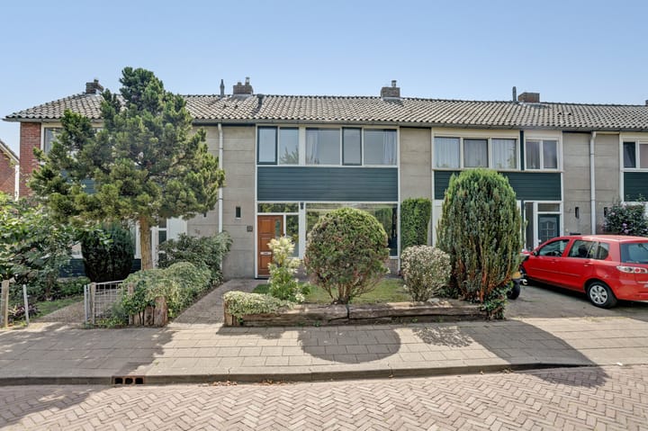 Foto 6 van Hazelderstraat 37