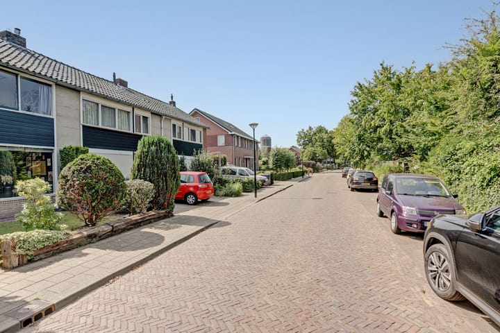 Foto 30 van Hazelderstraat 37