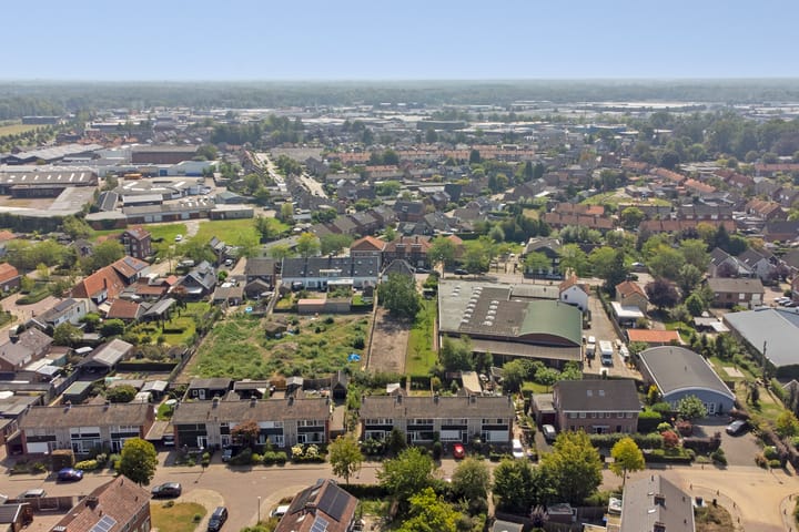 Foto 32 van Hazelderstraat 37