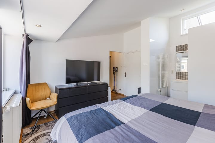 Foto 28 van Donkerstraat 9