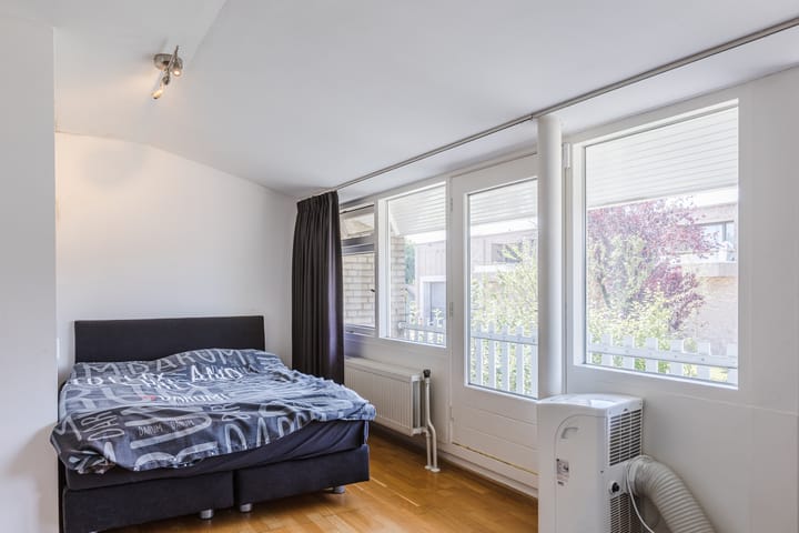 Foto 36 van Donkerstraat 9