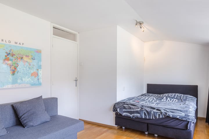 Foto 37 van Donkerstraat 9