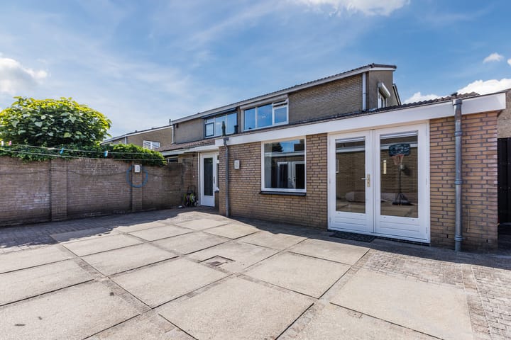 Foto 55 van Donkerstraat 9