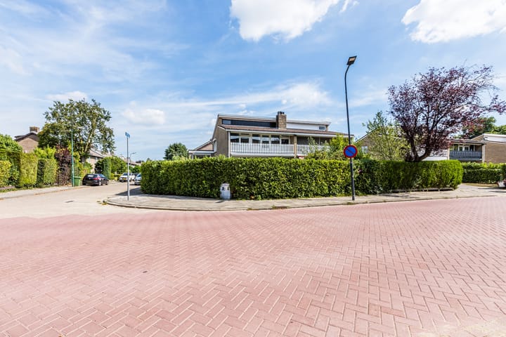 Foto 63 van Donkerstraat 9