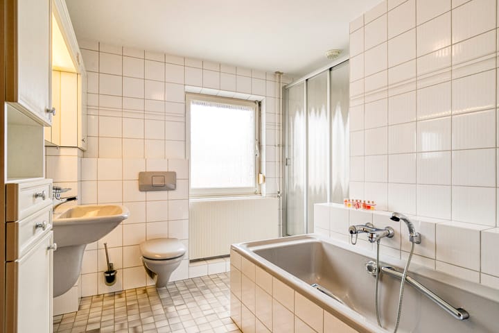 Photo 33 of Den Eigen 17