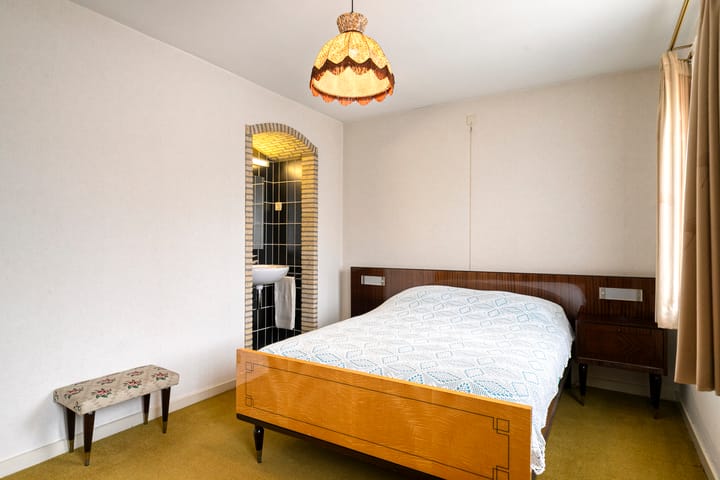 Photo 37 of Den Eigen 17