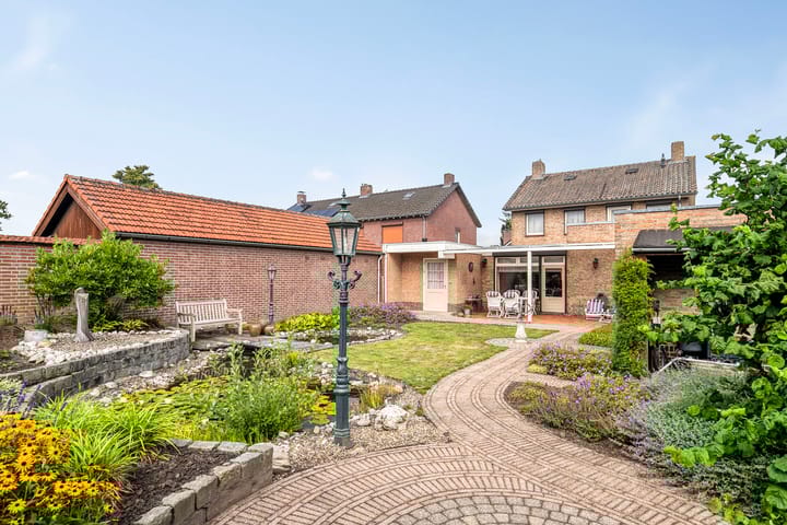 Photo 44 of Den Eigen 17