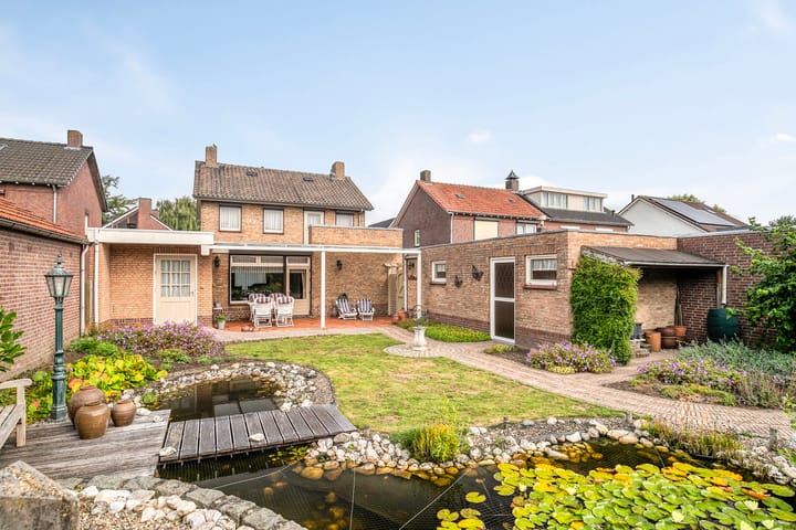 Photo 46 of Den Eigen 17