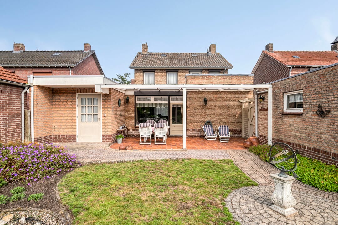 Foto 47 van Den Eigen 17