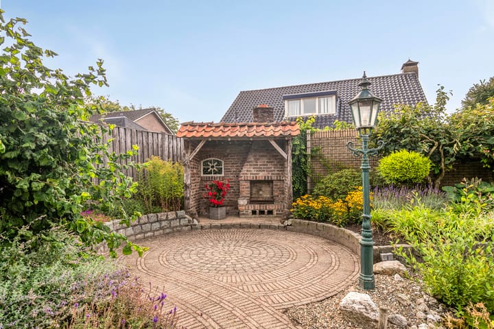 Photo 50 of Den Eigen 17