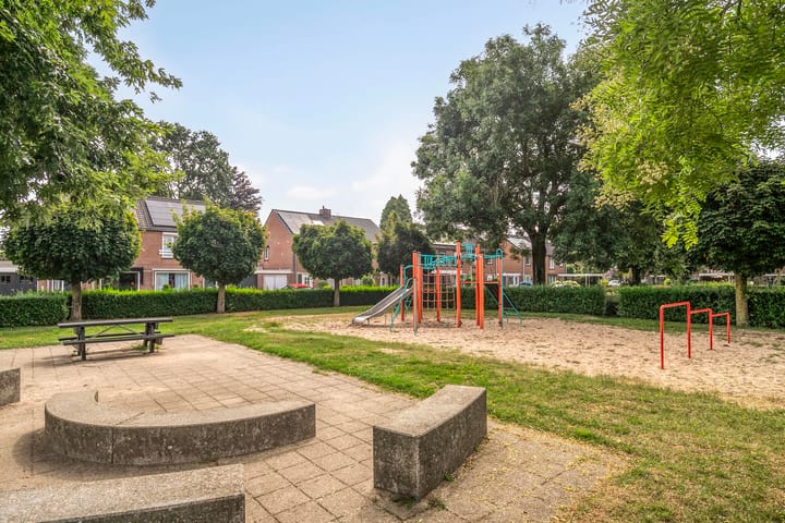 Photo 51 of Den Eigen 17