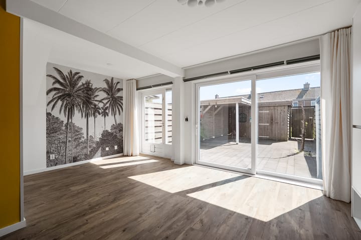 Foto 2 van Sternstraat 8