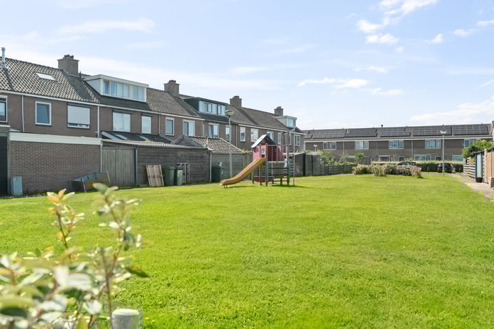 Foto 30 van Sternstraat 8