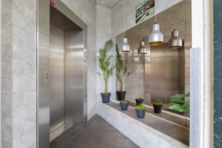 Foto 4 van Bernhardplein 84