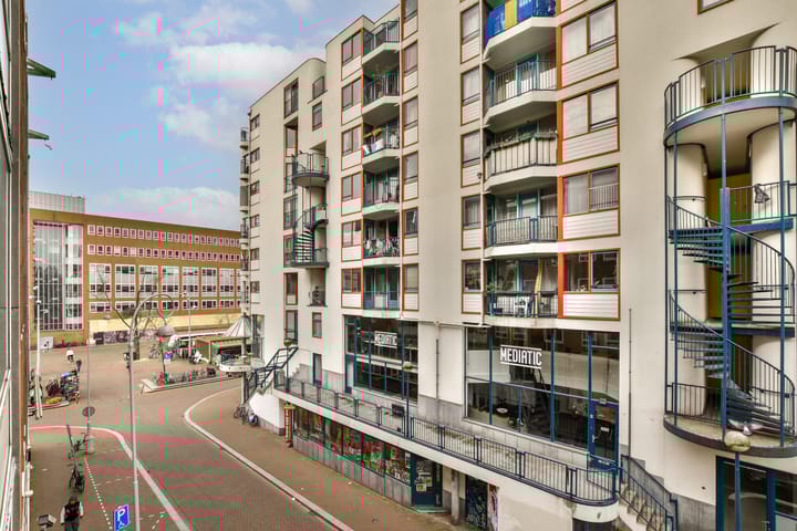 Foto 9 van Jodenbreestraat 112