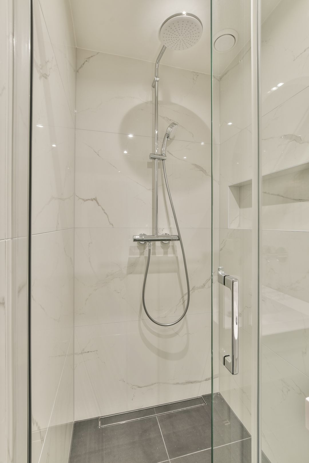 Foto 31 van Jodenbreestraat 112