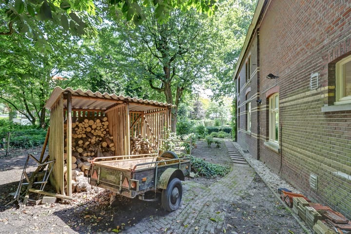 Foto 60 van Dr. Kortmannweg 1