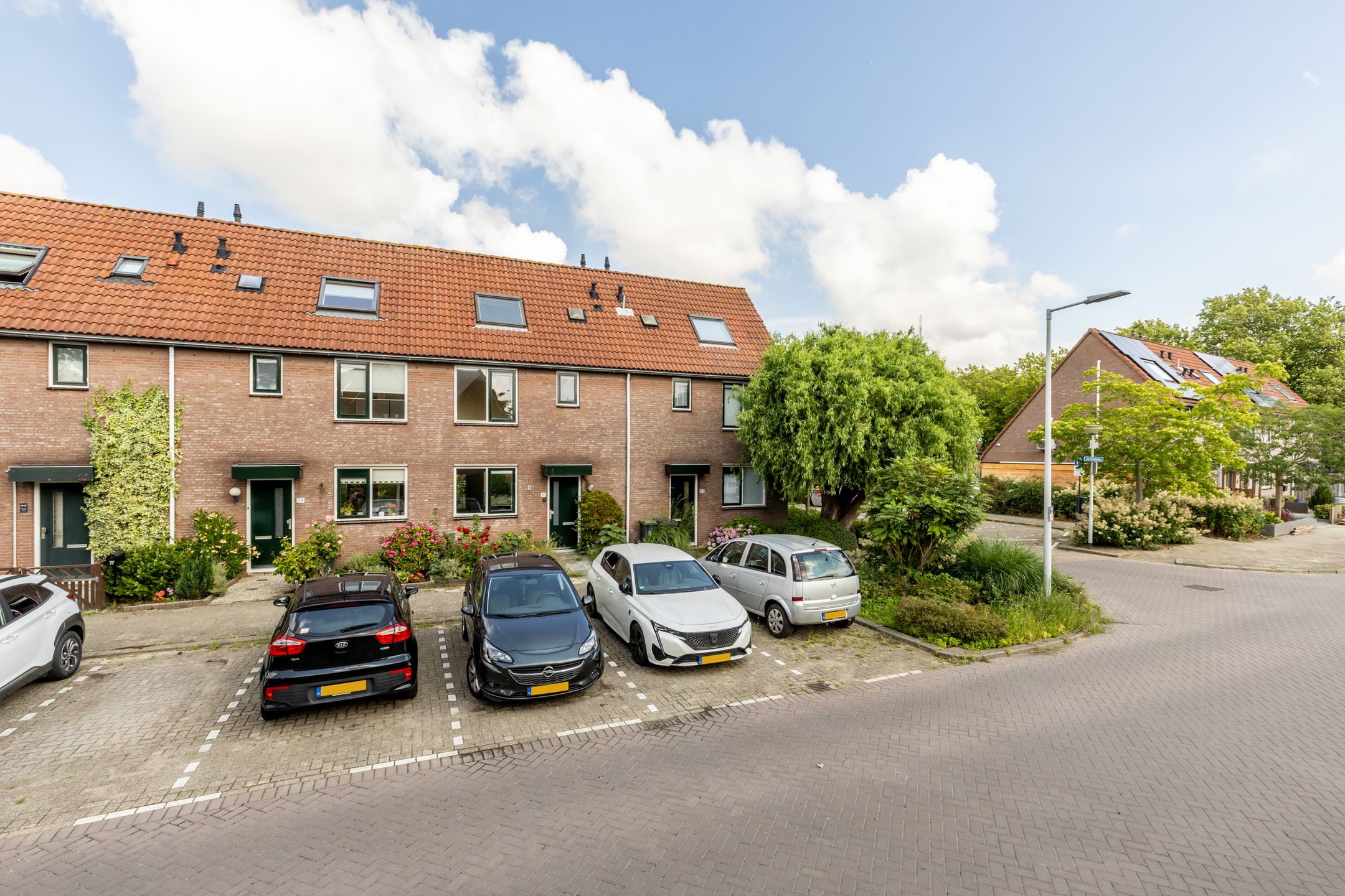 Branding, 81, Hellevoetsluis, 3224GA, Zuid-Holland, Nederland 81