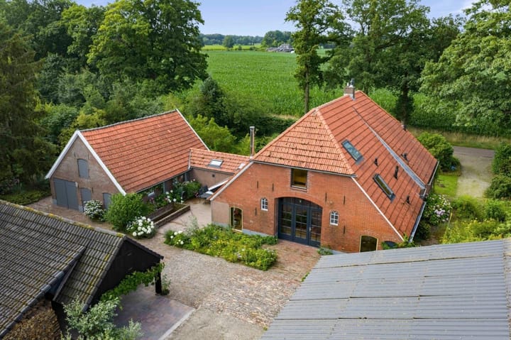 Foto 2 van Warfveendijk 18