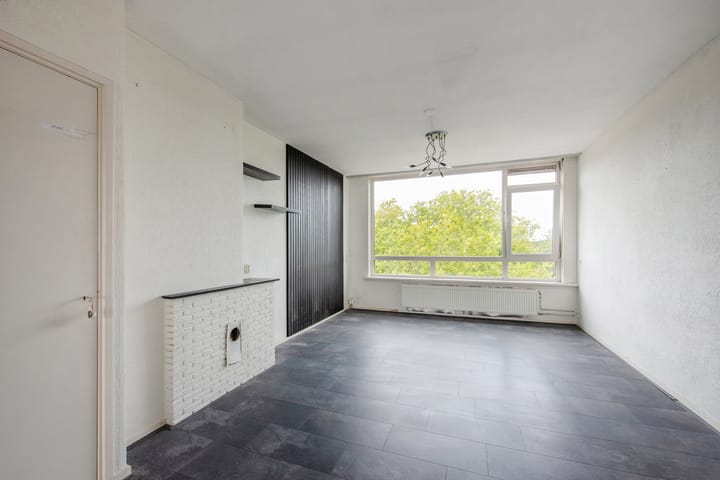 Foto 2 van Sir Winston Churchillln 179-A