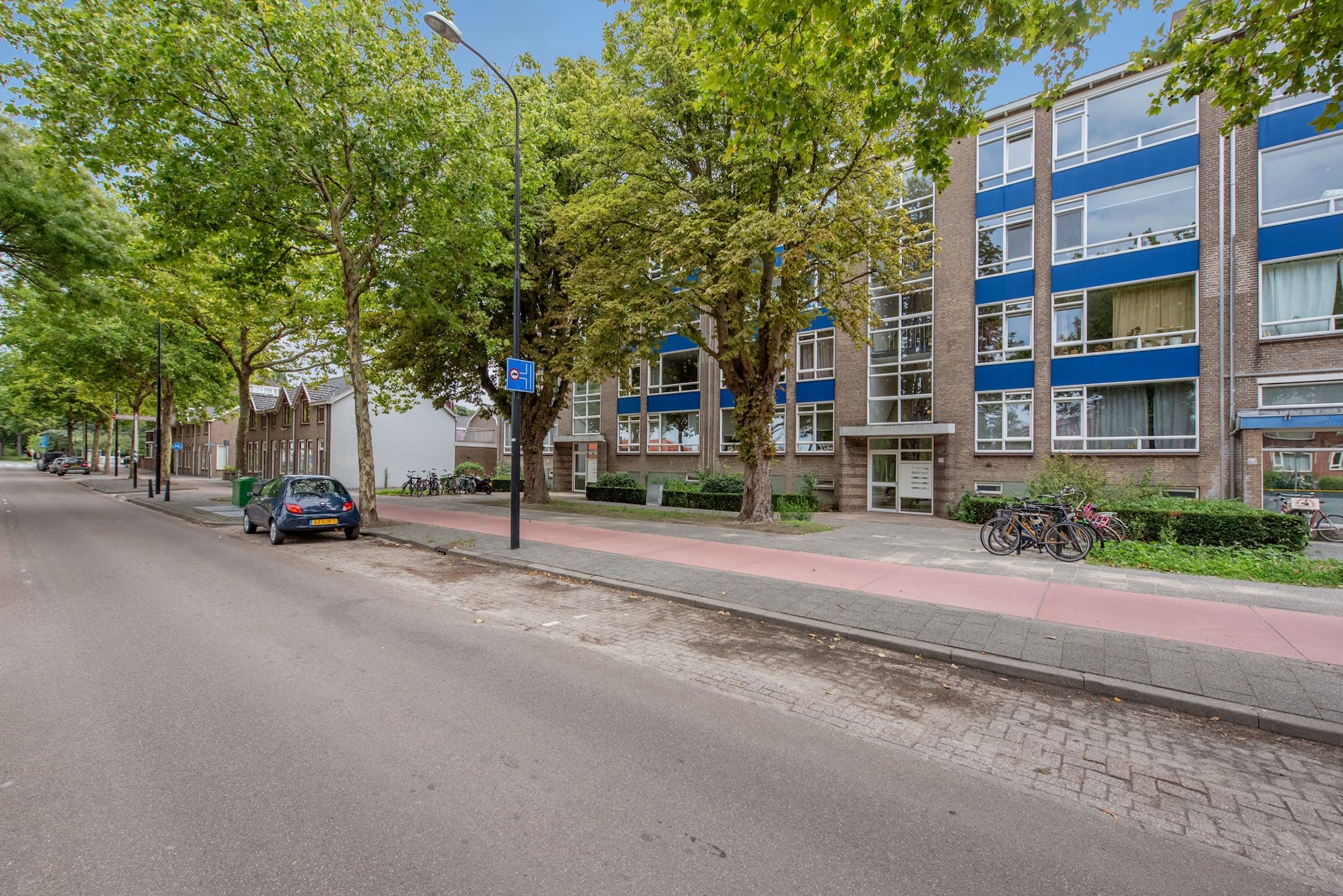 Foto 6 van Sir Winston Churchillln 179-A