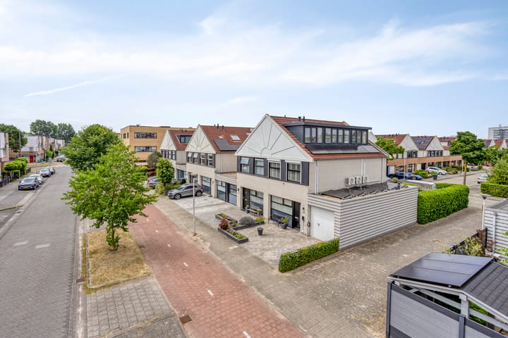 Photo 3 of Mahatma Gandhiweg 14