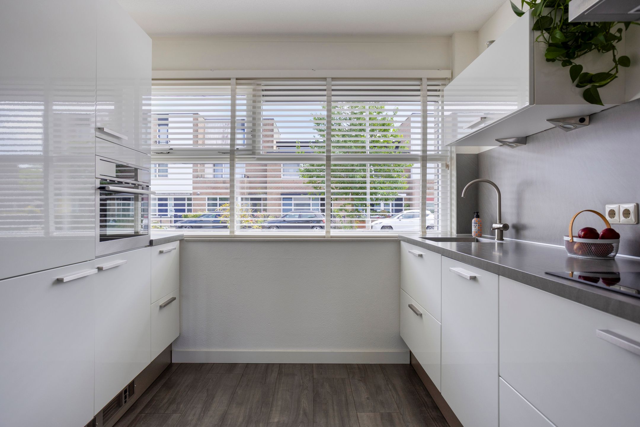 Photo 15 of Mahatma Gandhiweg 14