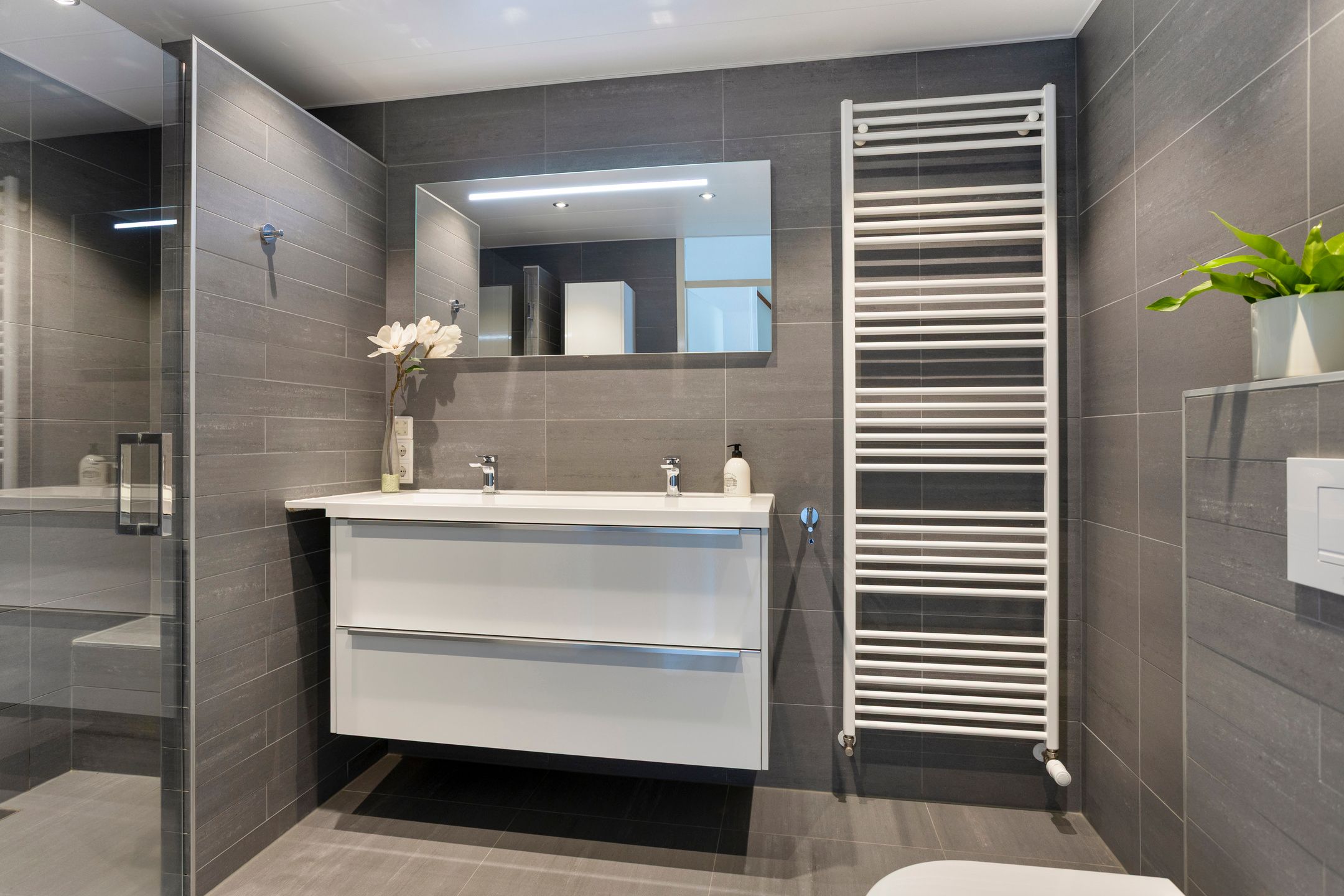 Photo 21 of Mahatma Gandhiweg 14