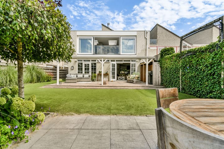 Foto 22 van Overstag 5