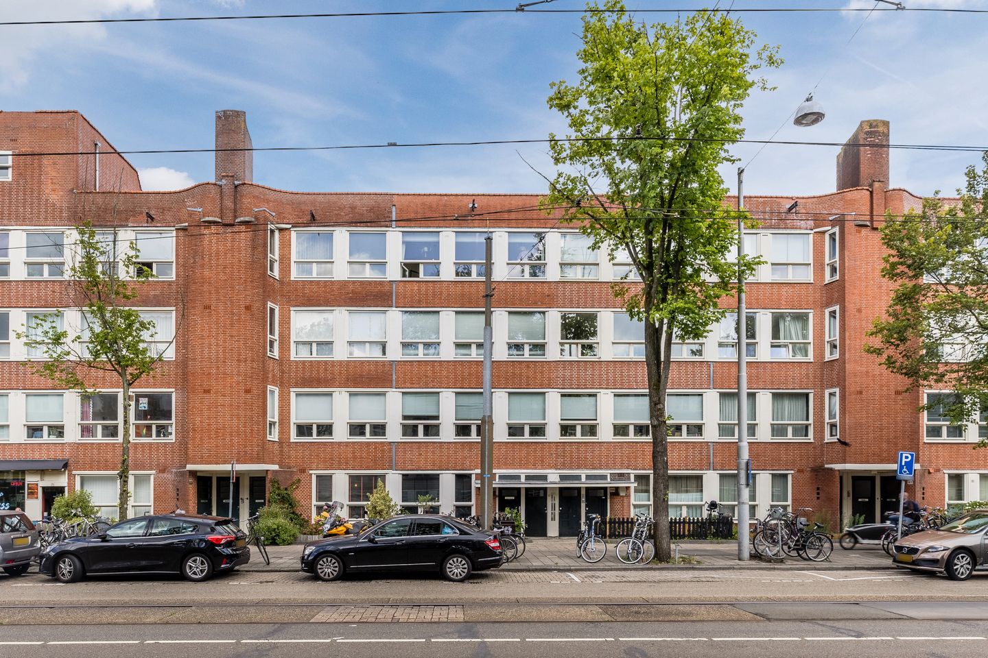 Foto 1 van Hoofdweg 168-3