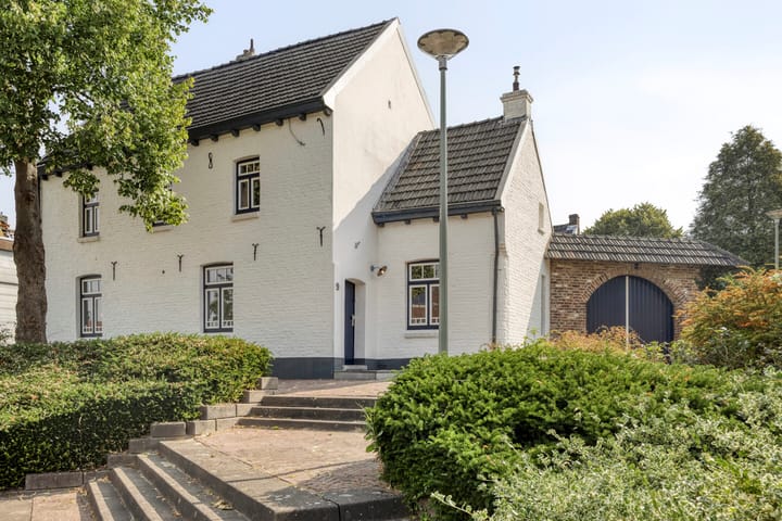 Photo 2 of Grachtstraat 9