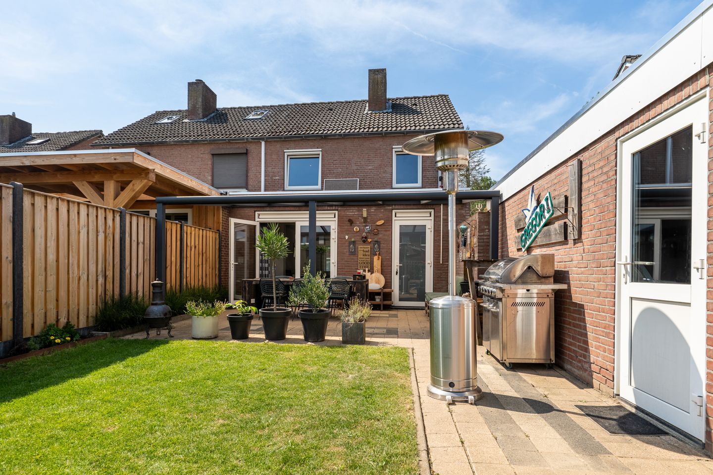 Photo 29 of Teggert 75