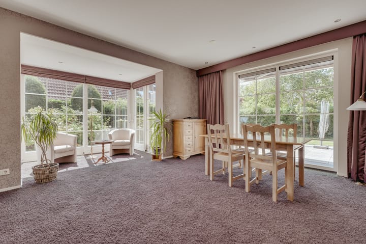 Foto 3 van de Oppervloer 9