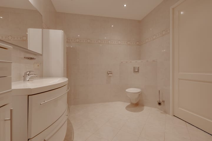 Foto 15 van de Oppervloer 9