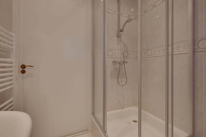 Foto 34 van de Oppervloer 9