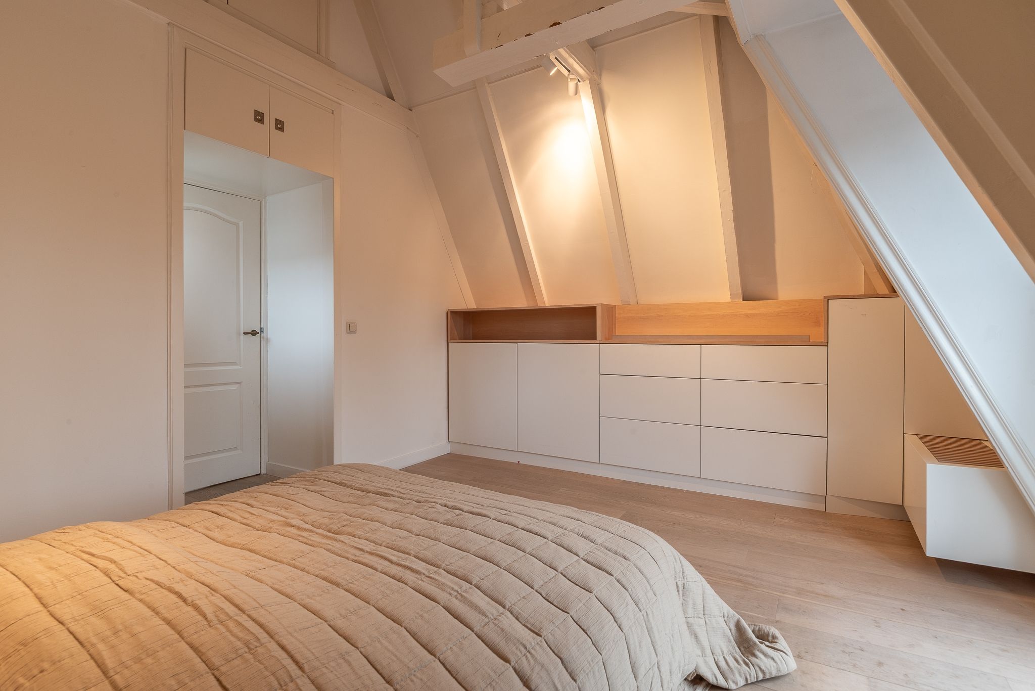 Foto 18 van Nieuwe Kerkstraat 1-A3